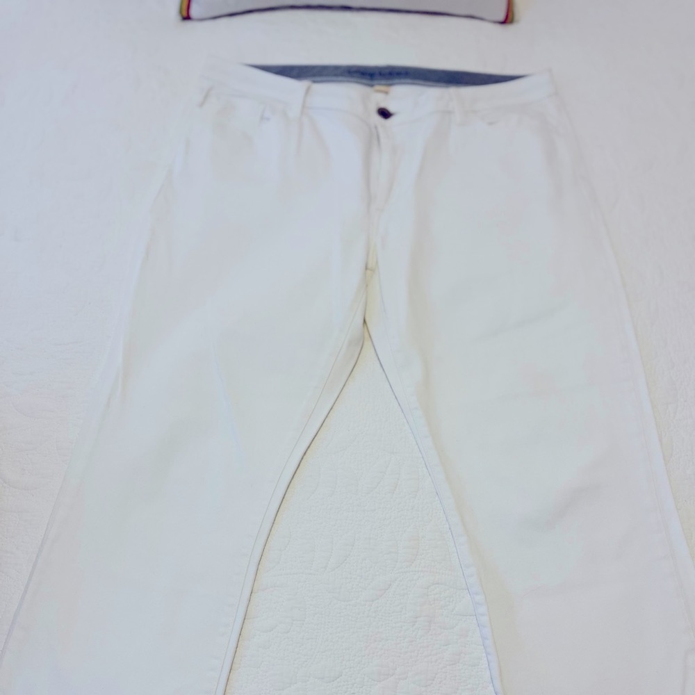 Banana Republic cropped length jeans, size 32 white